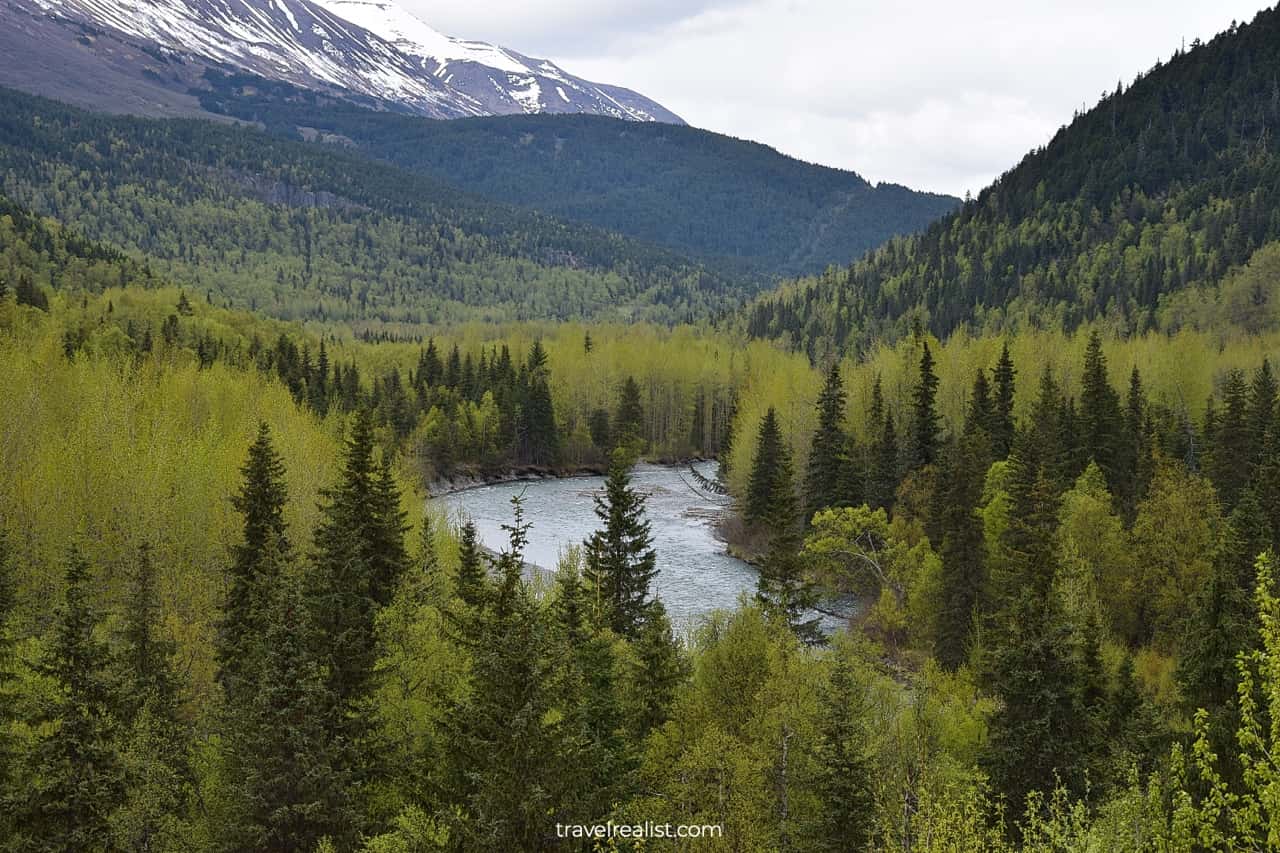 Views of East Fork Sixmile Creek in Chugach National Forest, Alaska, US