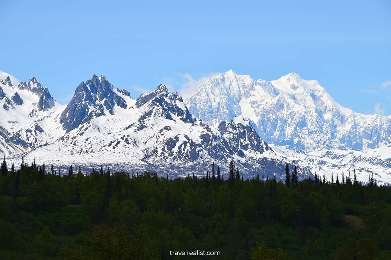 Alaska range views from Denali State Park in Alaska, US