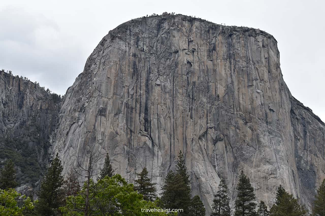Iconic El Capitan in Yosemite National Park, California, US