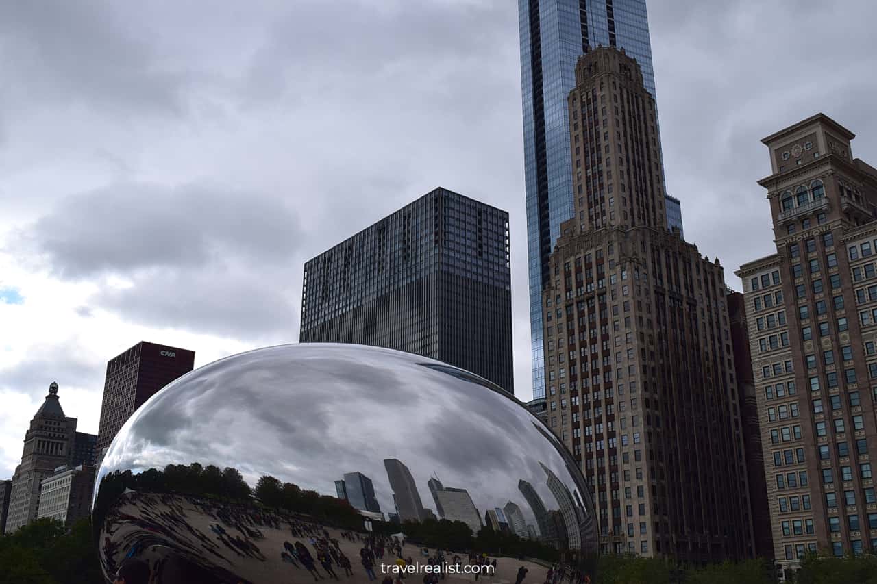 Cloud Gate or The Bean in Chicago, Illinois, US