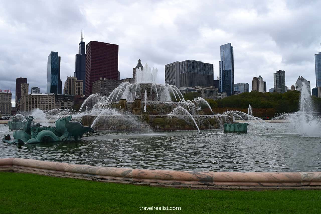 Buckingham Fountain in Chicago, Illinois, US