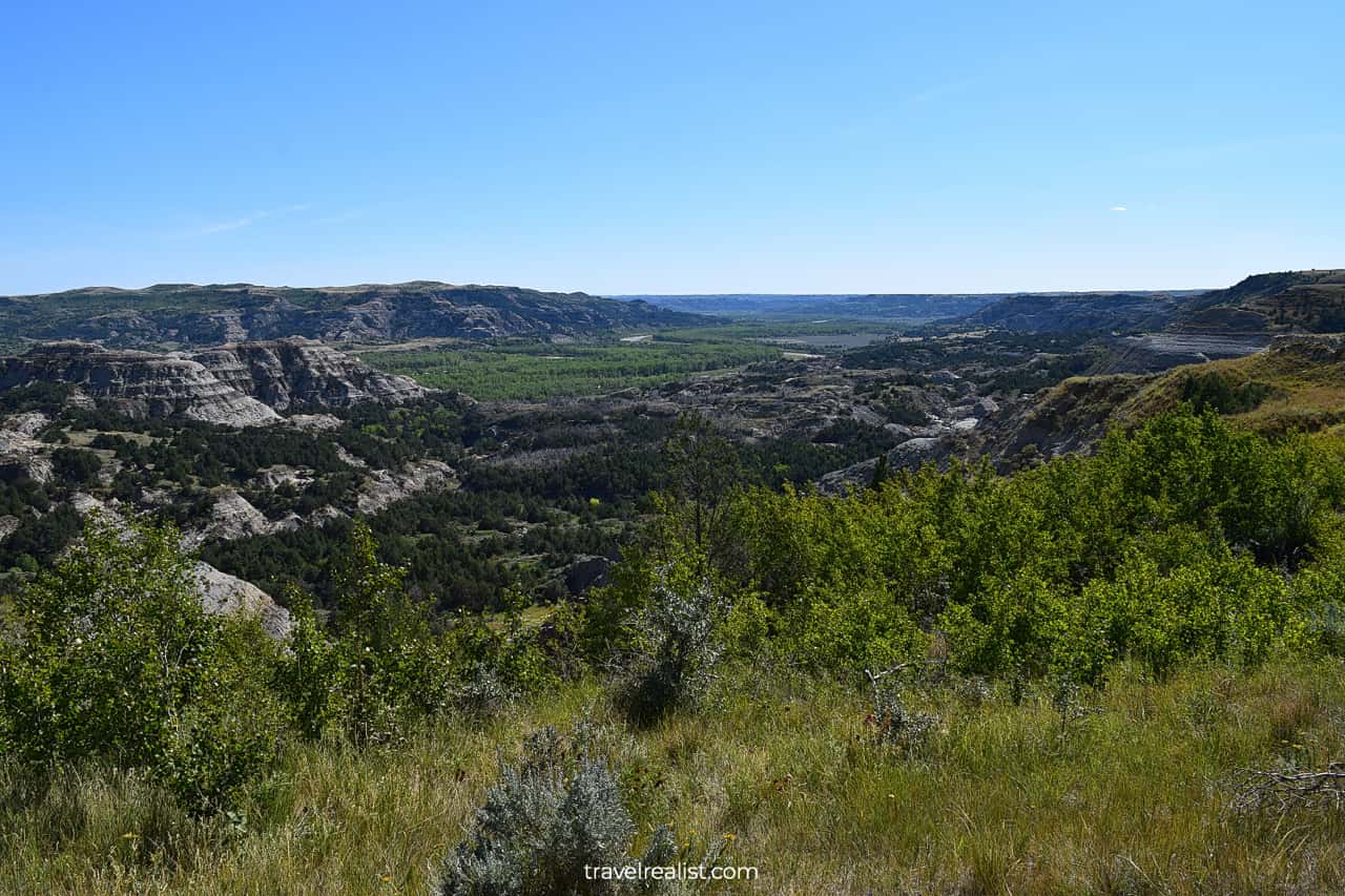 River Bend Overlook in North Unit of Theodore Roosevelt National Park in North Dakota, US