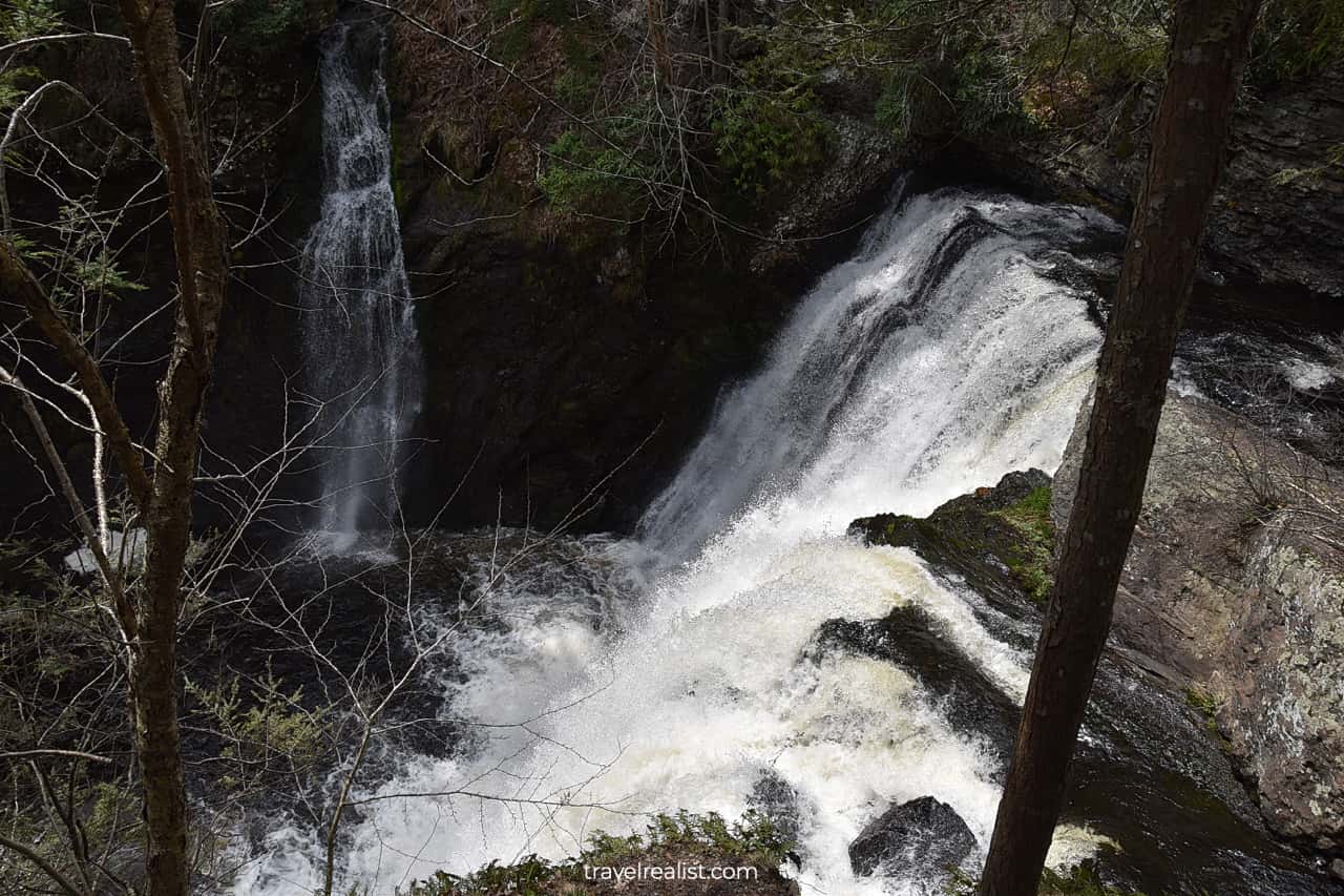 Power Raymondskill Falls in Delaware Water Gap National Recreation Area, Pennsylvania, New Jersey, US