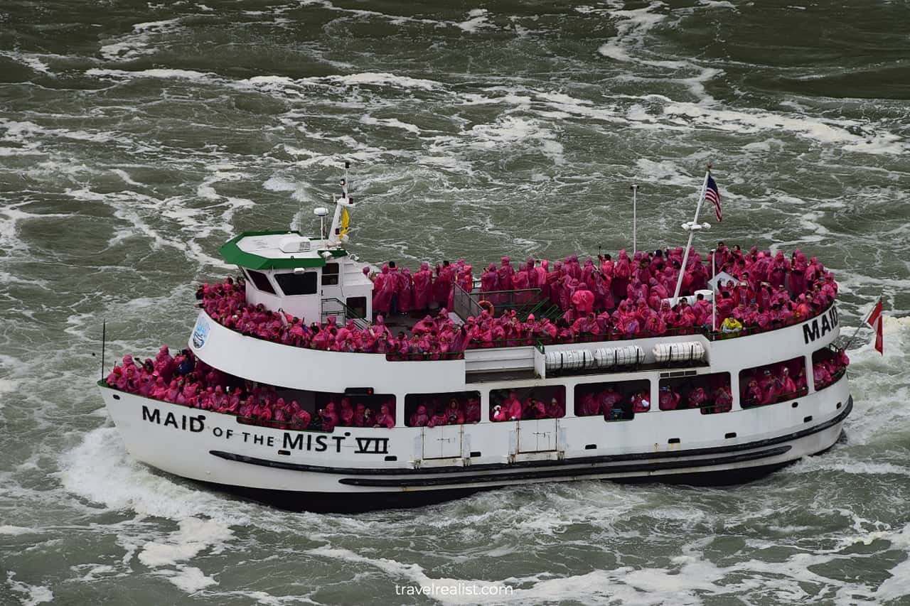Niagara Falls boat cruise in Niagara Falls State Park, second best place to visit in New York, US