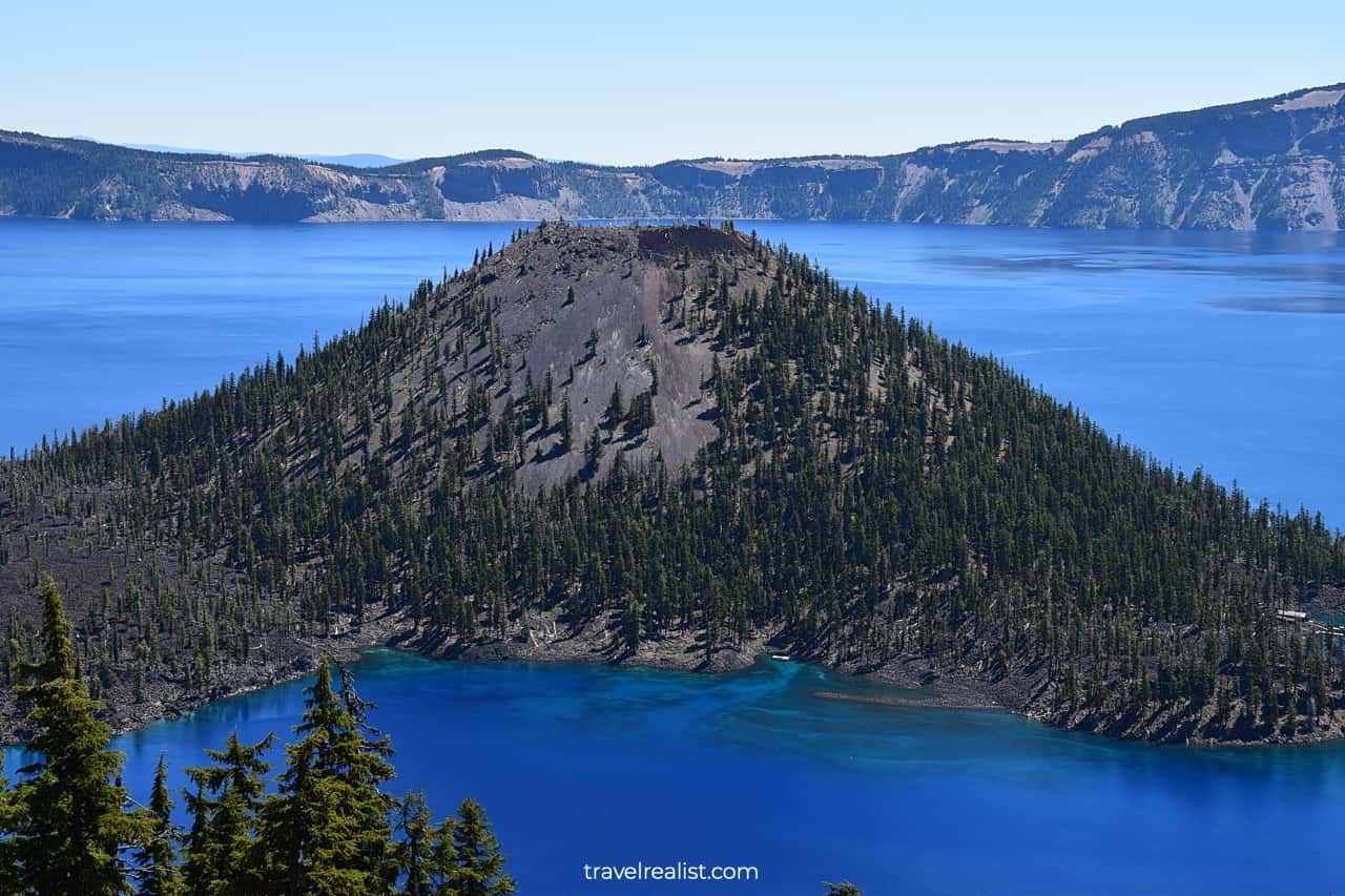 Wizard island in Crater Lake National Park, Oregon, US
