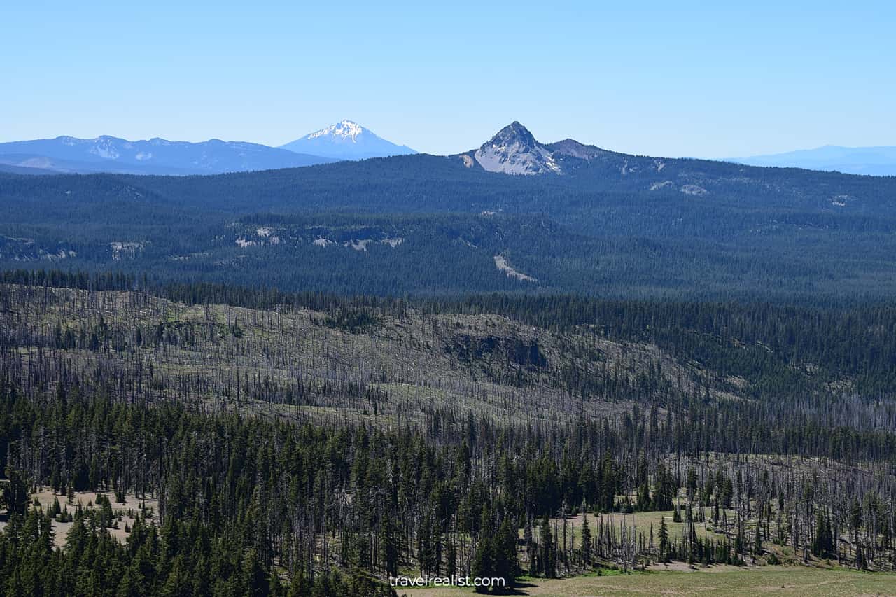 Pacific Crest National Scenic Trail view in Crater Lake National Park, Oregon, US