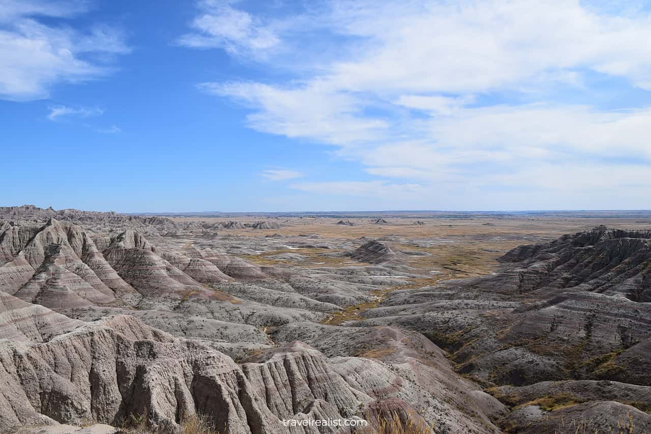 Badlands views from Panorama Point in Badlands National Park, South Dakota, US