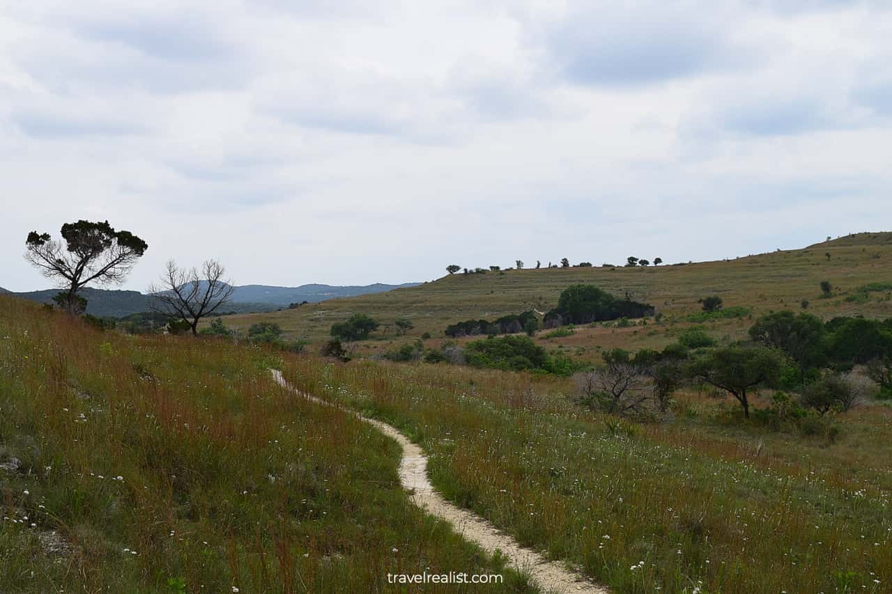 Peaceful Indiangrass Trail in Balcones Canyonlands National Wildlife Refuge, Texas, US