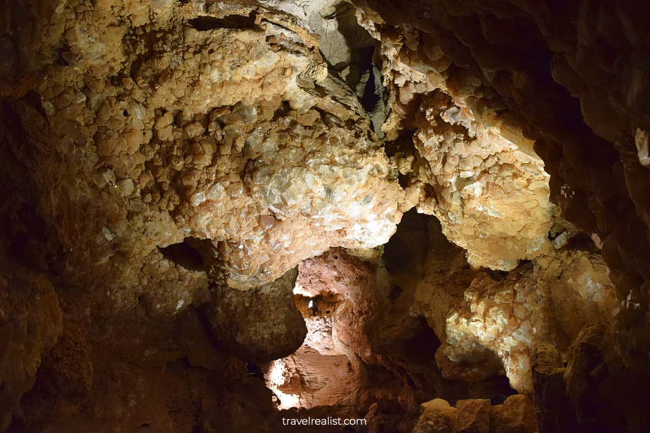 Crystals and formations in Longhorn Cavern State Park, Texas, US