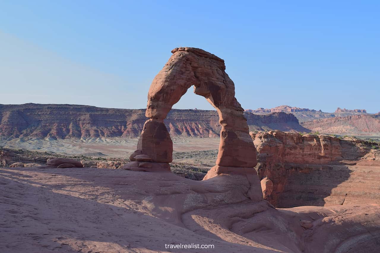 Delicate Arch up close in Arches National Park, Utah, US