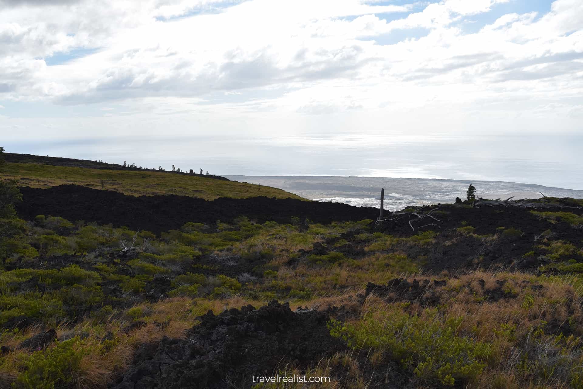 Kealakomo in Hawaii Volcanoes National Park on Big Island in Hawaii, US