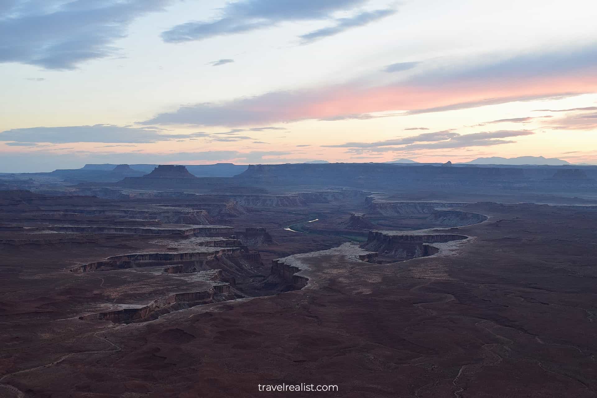 Green River Viewpoint at sunset in Canyonlands National Park, Utah, US