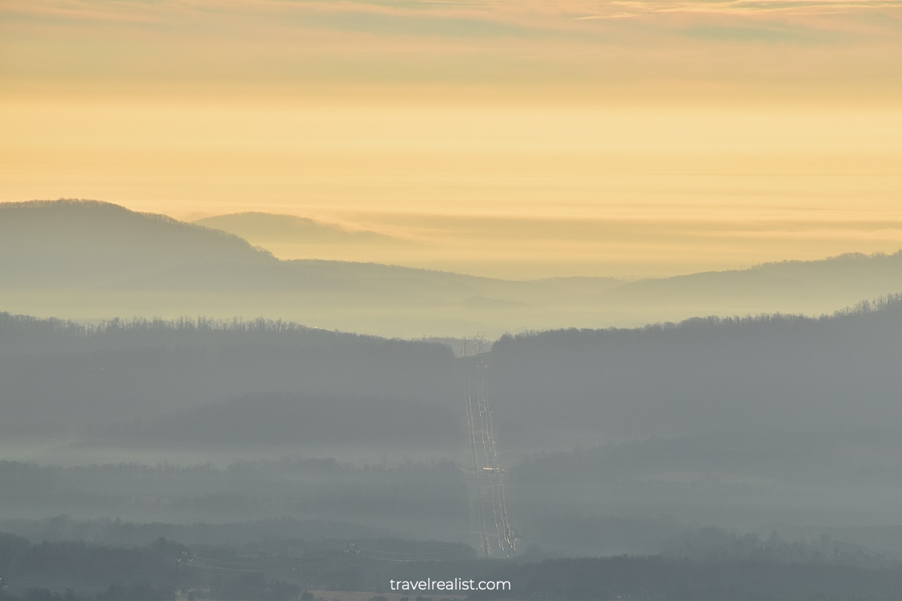 Beagle Gap Overlook in Shenandoah National Park, Virginia, US