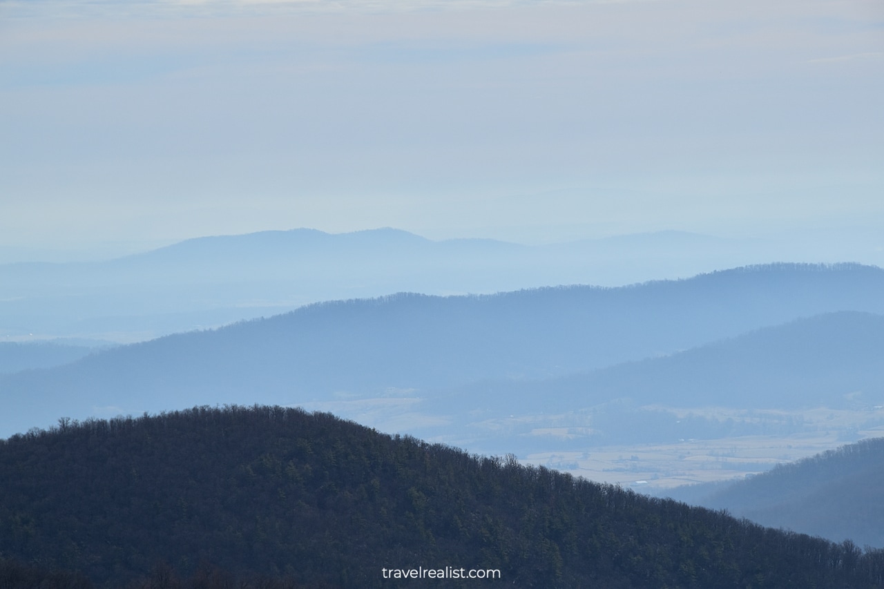 Blue Ridge Views from Pinnacles Overlook in Shenandoah National Park, Virginia, US