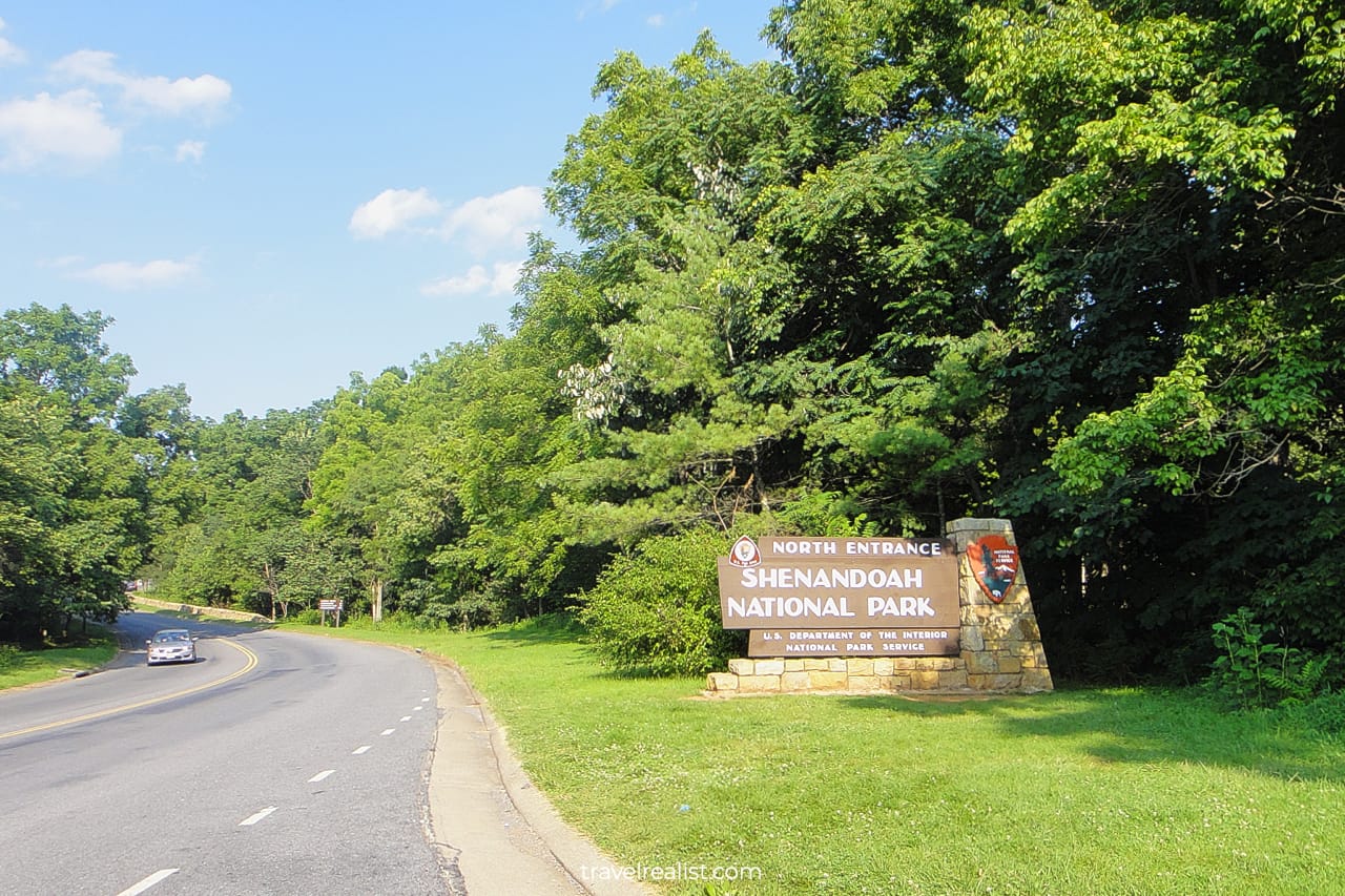 North Entrance Sign to Shenandoah National Park, Virginia, US