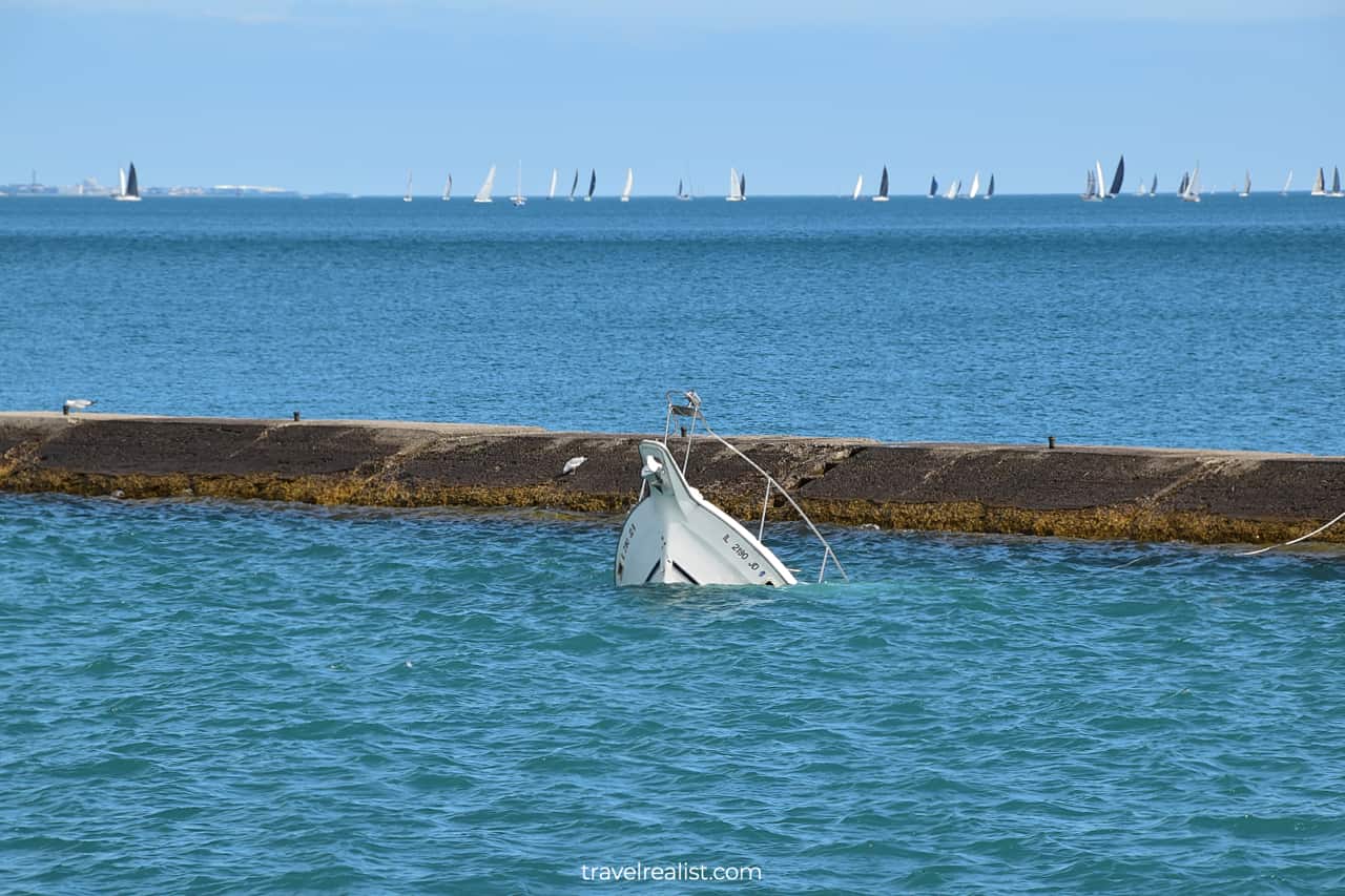 Yachts on Lake Michigan in Chicago, Illinois, US