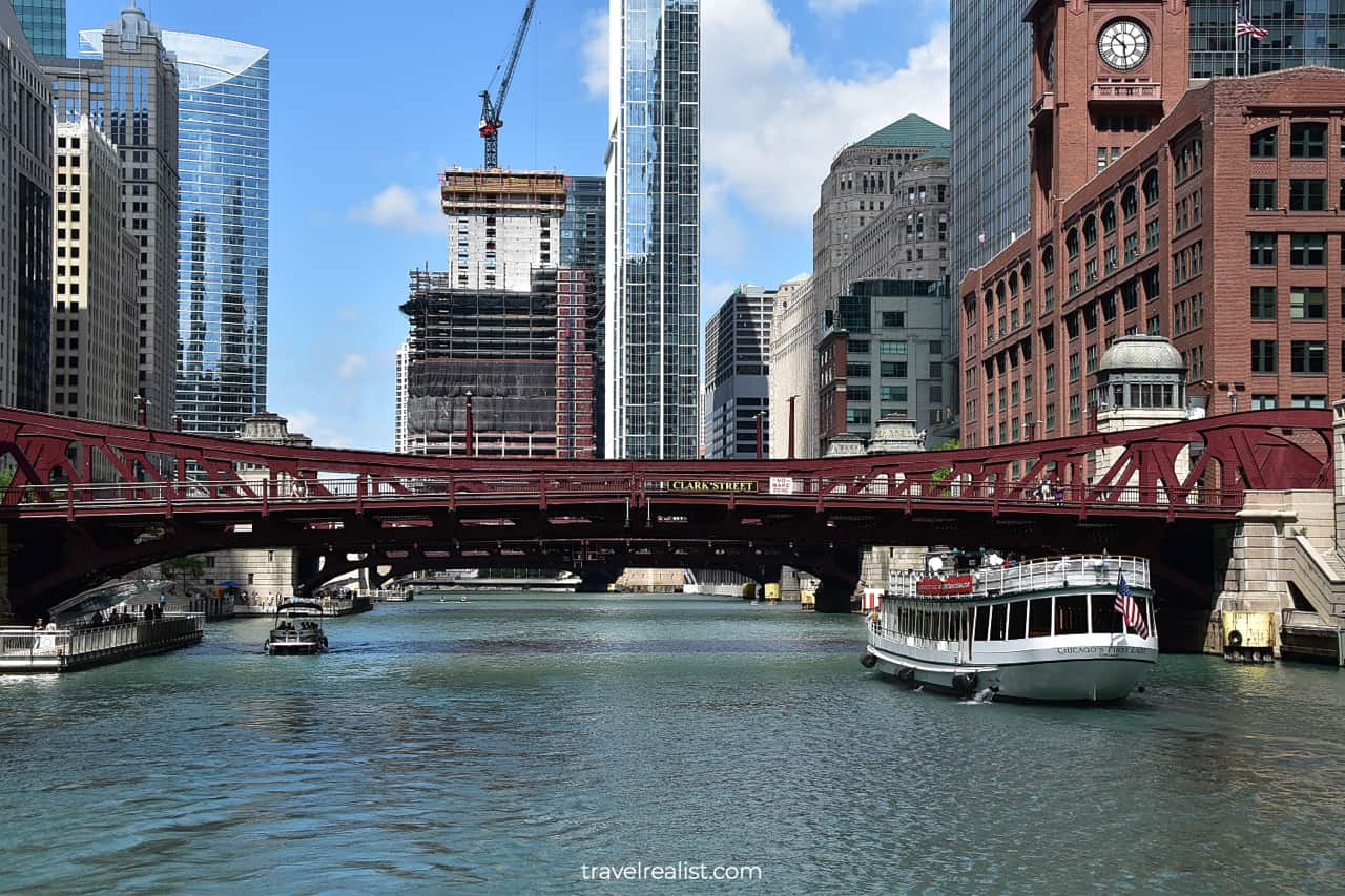 Reid, Murdoch & Co. Building and Clark Street Bridge in Chicago, Illinois, US