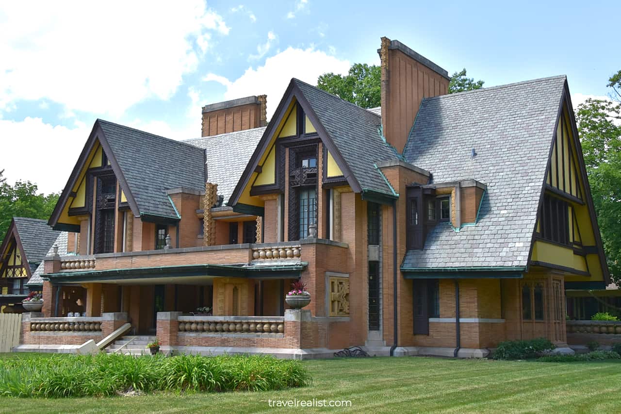 Nathan G. Moore House by Frank Lloyd Wright in Oak Park, Illinois, US