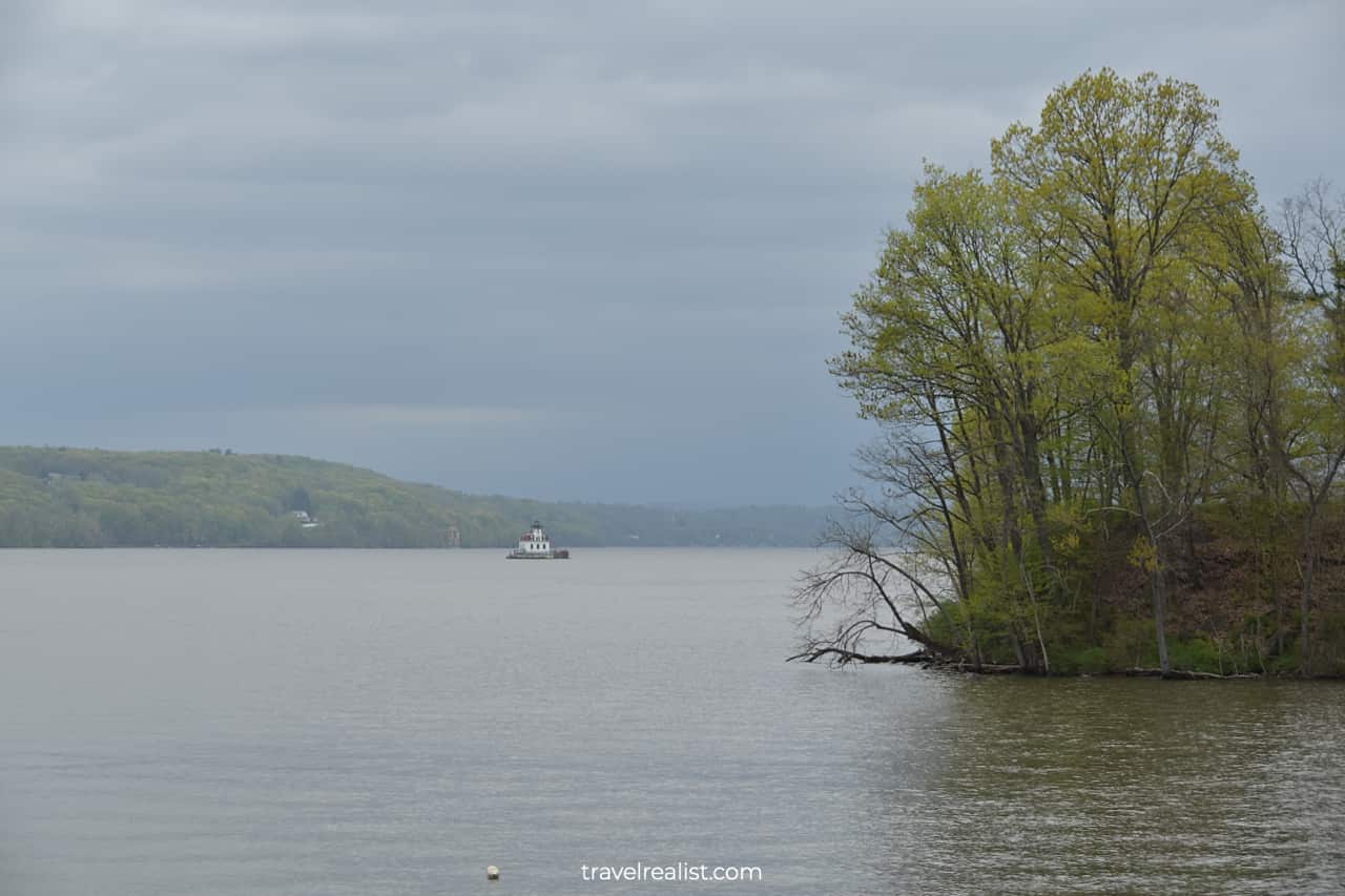 Distant view of Esopus Meadows Lighthouse in Staatsburgh State Historic Site, New York, US