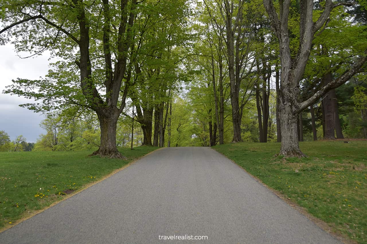 Alley in Staatsburgh State Historic Site, New York, US