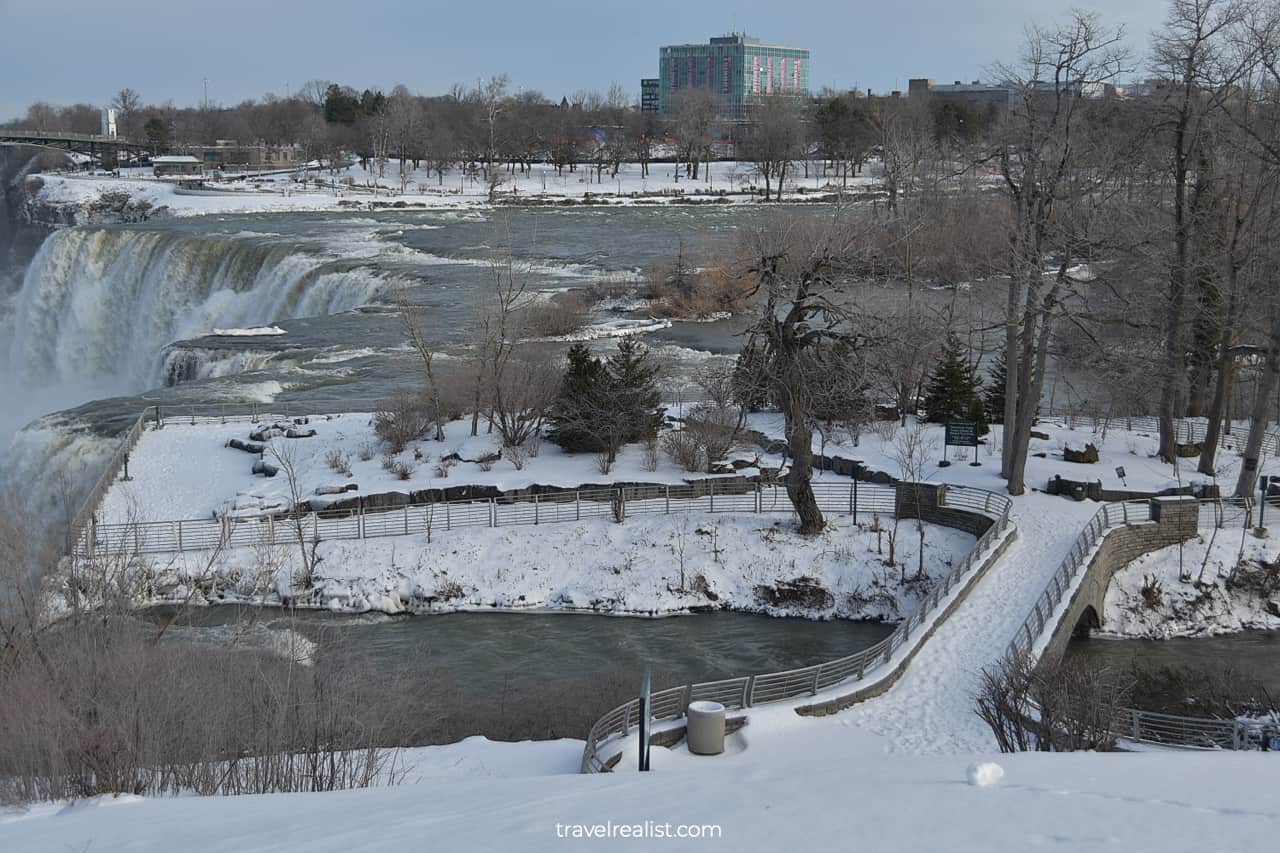 American falls and Luna Island covered in snow in Niagara Falls State Park, New York, US