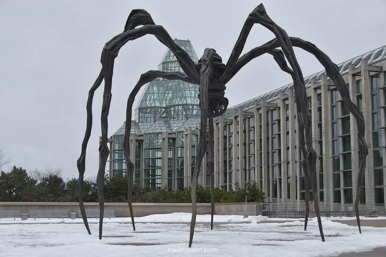 Maman sculpture and National Gallery of Canada in Ottawa, Ontario, Canada