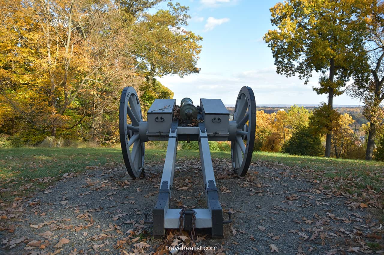 Cannon in Fort Nonsense in Morristown National Historical Park, New Jersey, US