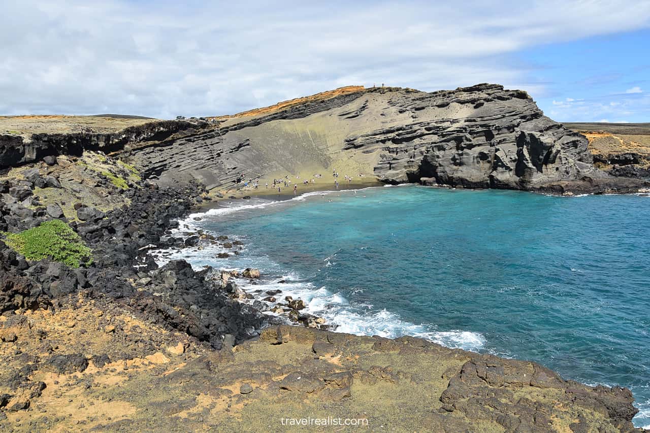 Papakōlea Green Sand Beach on Big Island in Hawaii, US