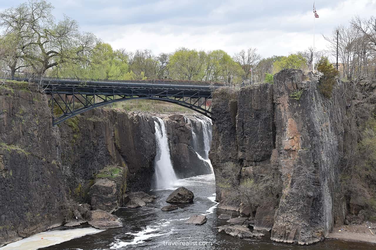 Bridge and waterfalls in Paterson Great Falls National Historic Park, New Jersey, US