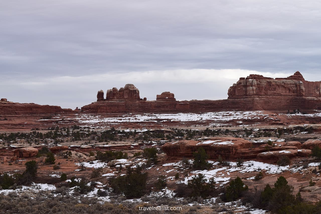 Wooden Shoe Arch during winter in Canyonlands National Park, Utah, US