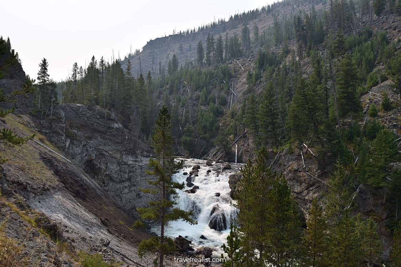 Firehole Canyon Drive and Firehole River in Yellowstone National Park, Wyoming, US